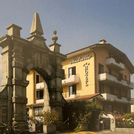 Hotel Mistrello Di Savoia Борго-Валь-ди-Таро Экстерьер фото